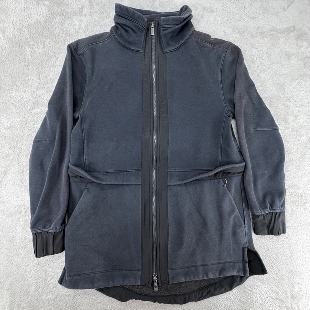 Lululemon Womens Light As Warmth Jacket Size 8 Black Preowned
